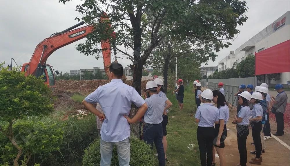 桂林鴻程機電設備有限公司廠區2#生產廠房開工大吉！